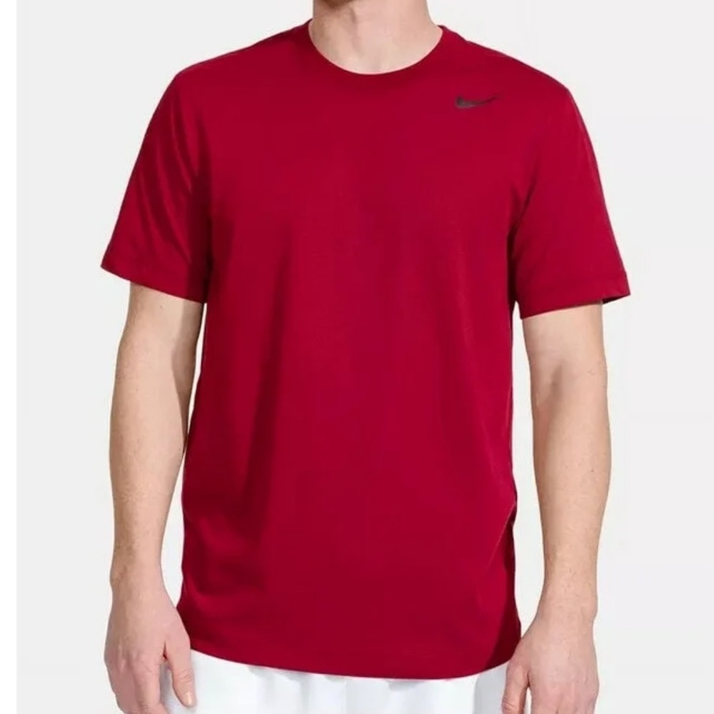 Men’s Red Dri-Fit Nike T-Shirt